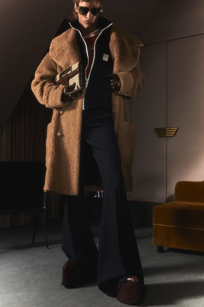 Look 34